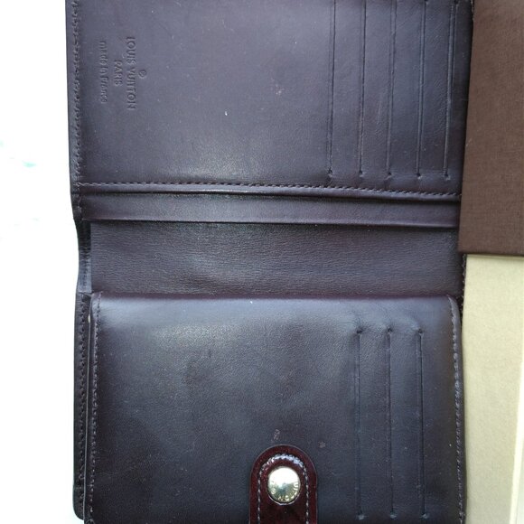 Louis Vuitton Vernis Patent Leather Hand purse - Picture 4 of 14